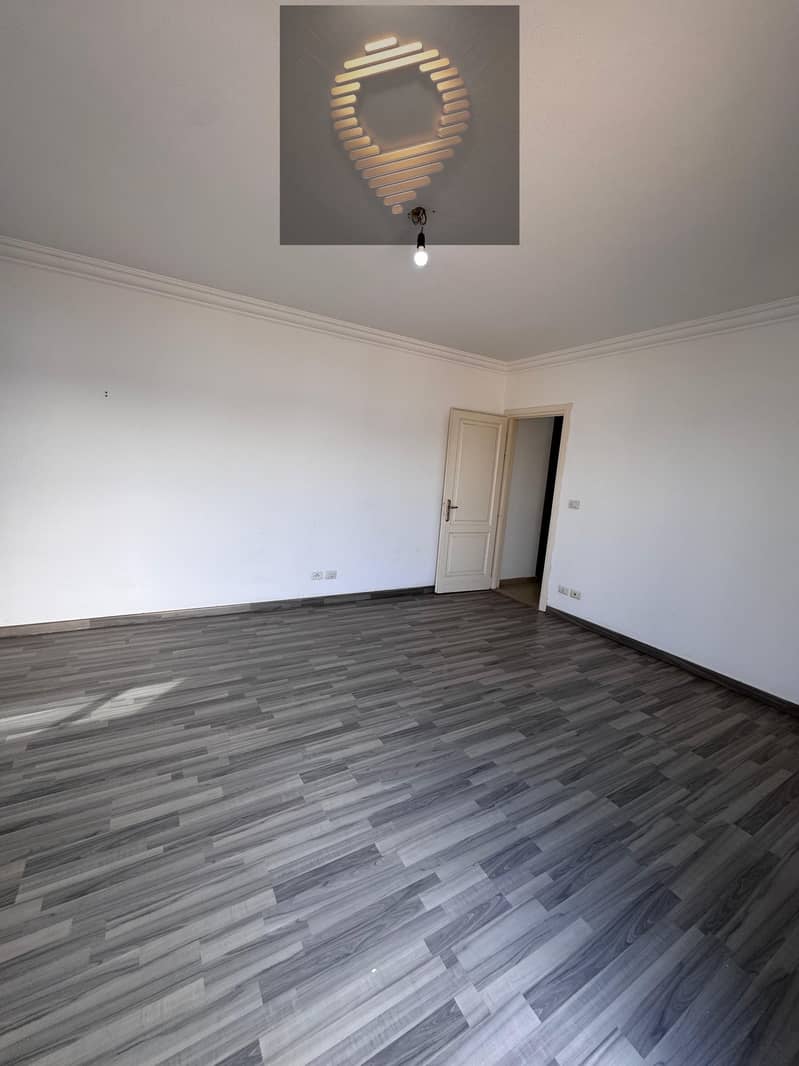 10 WhatsApp Image 2025-12-17 at 11.37. 20_addf0247. jpg