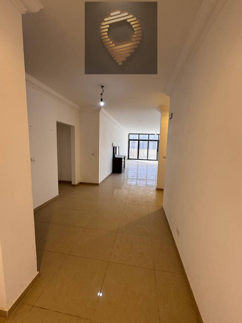 11 WhatsApp Image 2025-12-17 at 11.37. 09_d1fd9f57. jpg