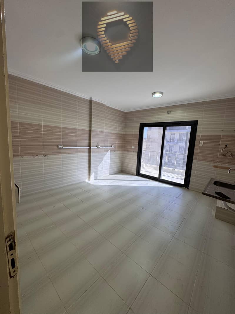 13 WhatsApp Image 2025-12-17 at 11.37. 00_b111e9e3. jpg