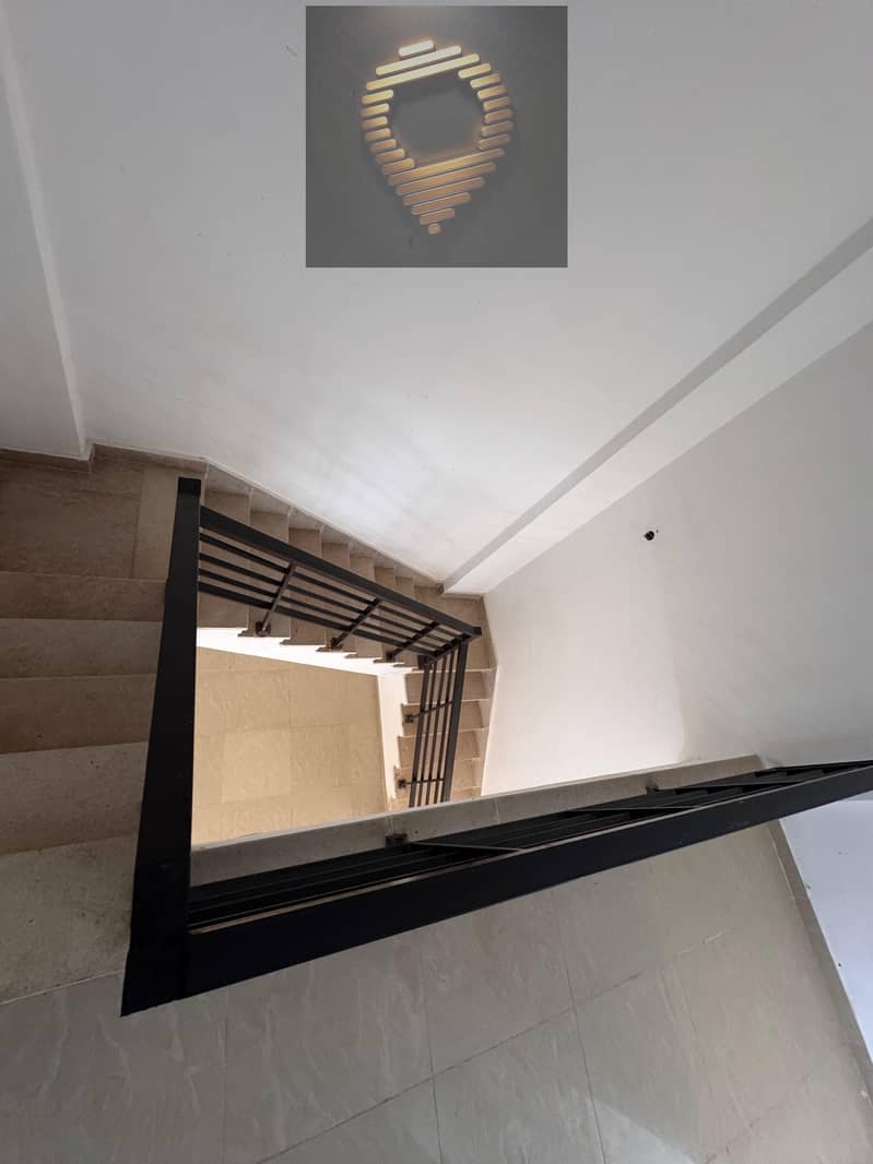 19 WhatsApp Image 2025-12-17 at 11.37. 18_07f7eb7f. jpg