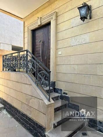 5 bf13c72339534f8c8222eeb3ace37055. jpg