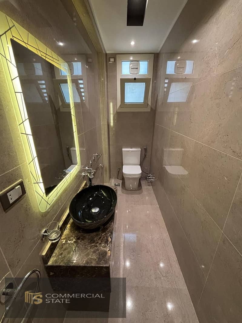 7 WhatsApp Image 2025-12-11 at 16.42. 00_a6ca8d4b. jpg