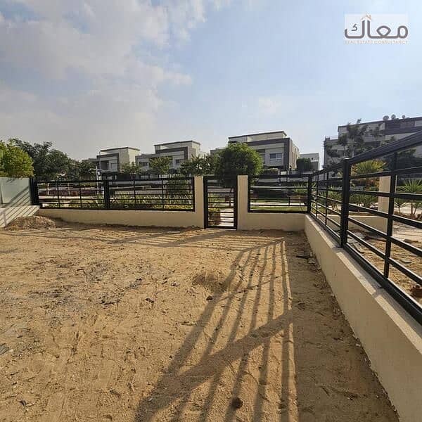 4 48f69879-4041-4b5d-93c9-c971eac41195. jpeg