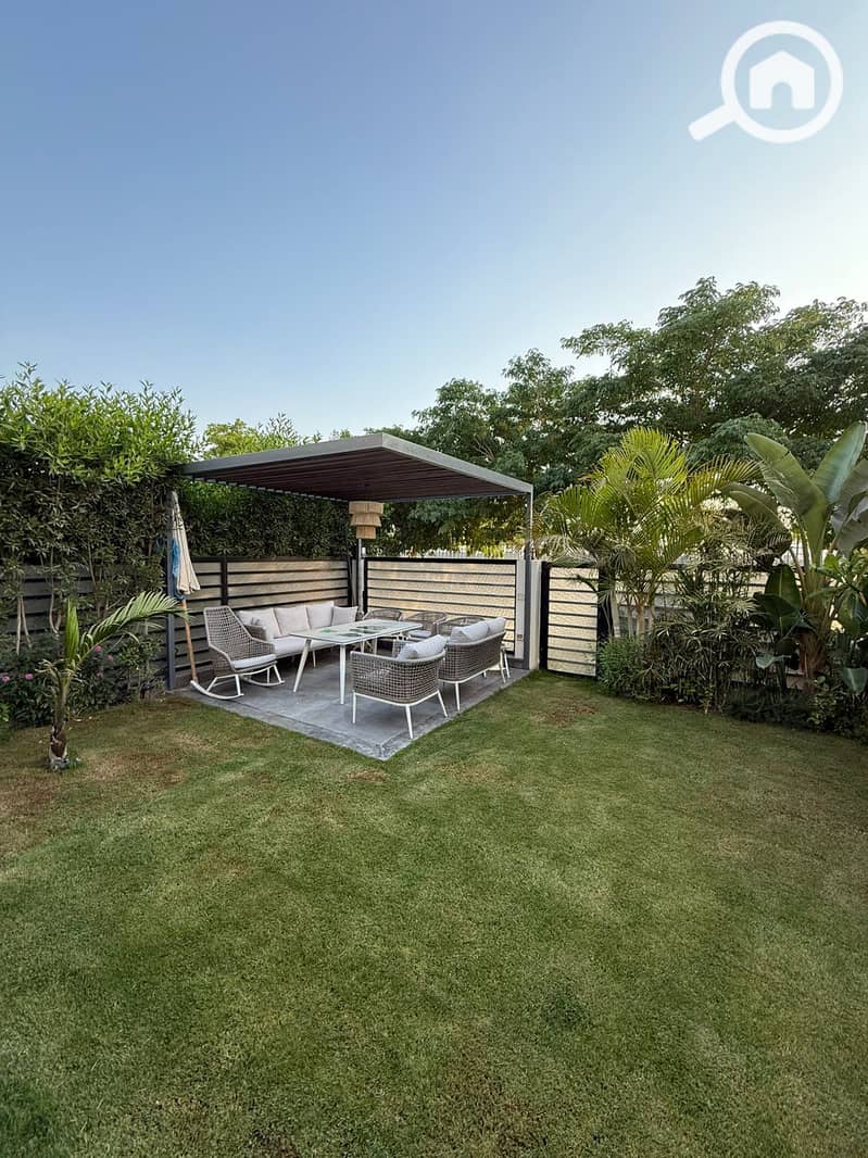 4 WhatsApp Image 2025-12-14 at 19.08. 35 (3). jpeg