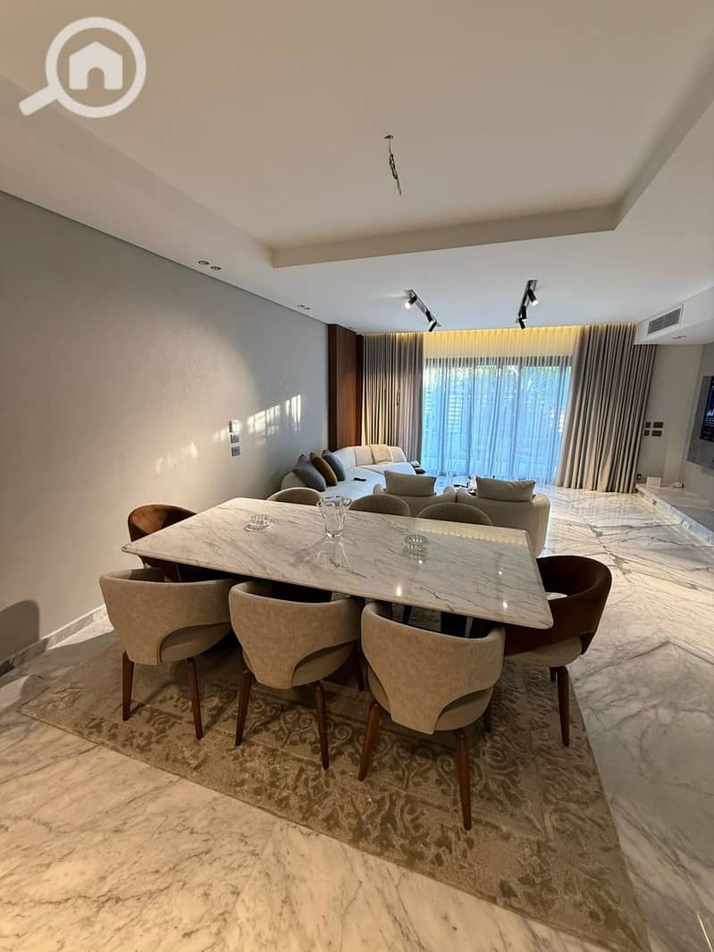 5 WhatsApp Image 2025-12-14 at 19.08. 36 (2). jpeg