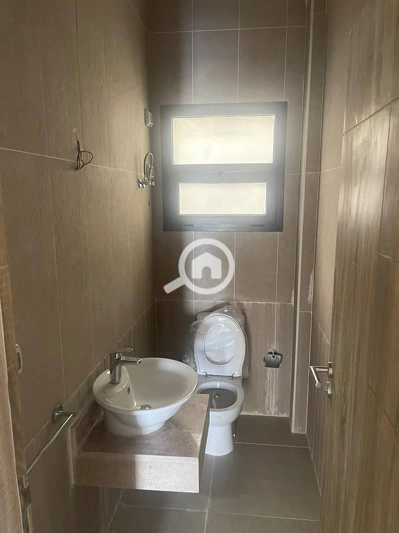 8 WhatsApp Image 2025-12-17 at 11.54. 28 AM. jpeg