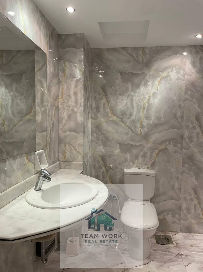 19 WhatsApp Image 2025-12-17 at 12.04. 08 PM (1). jpeg