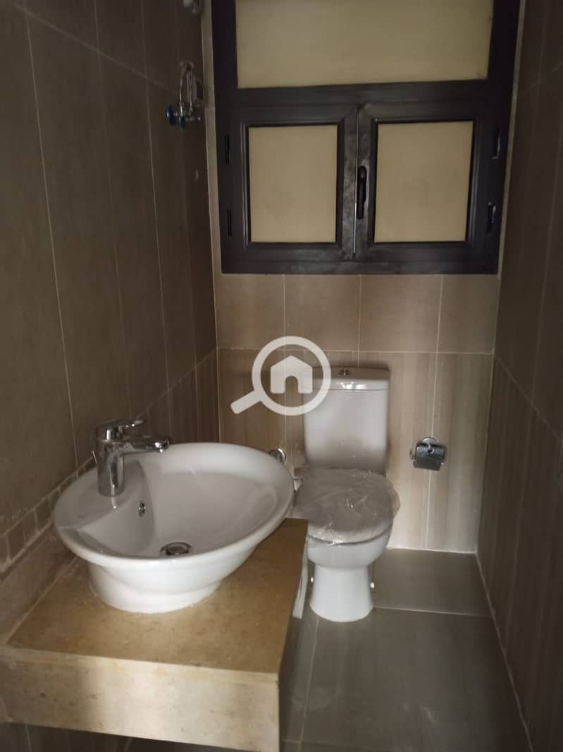 11 IMG-20251217-WA0038. jpg