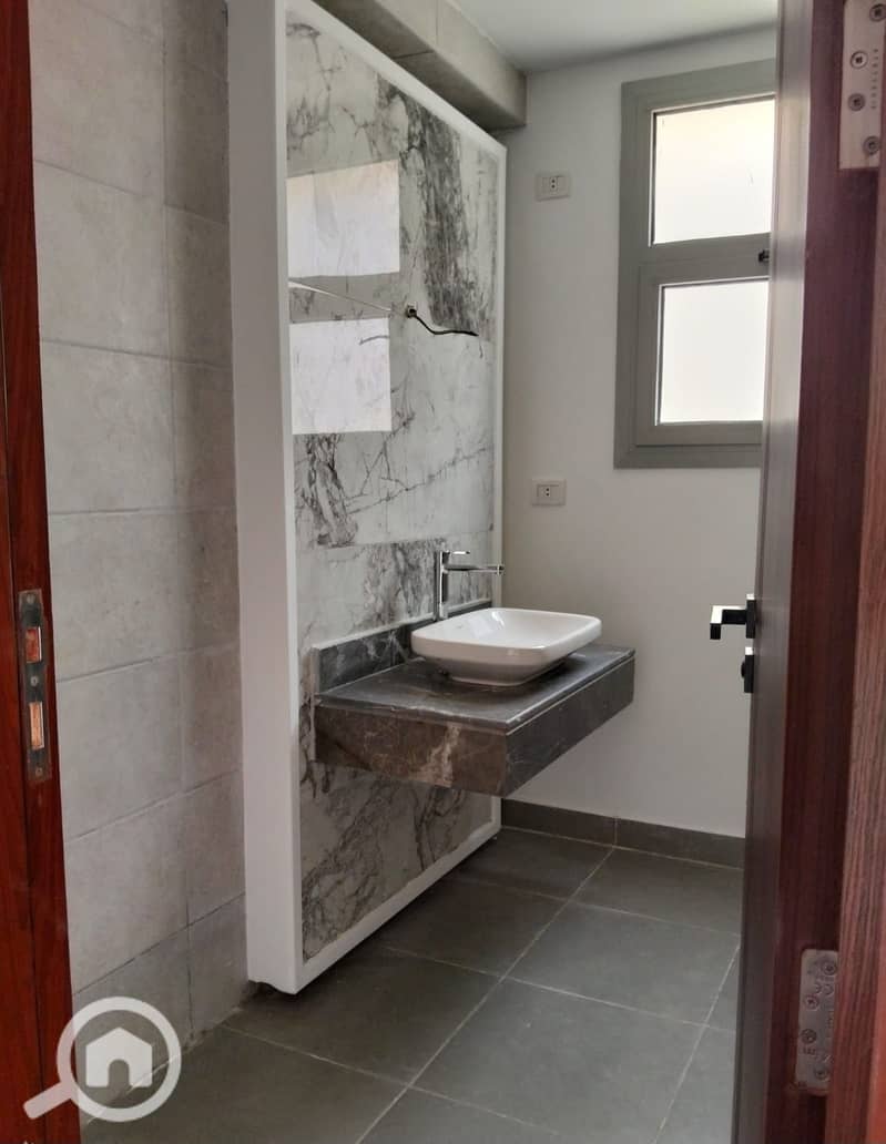 7 WhatsApp Image 2025-12-17 at 12.02. 41 PM (1). jpeg