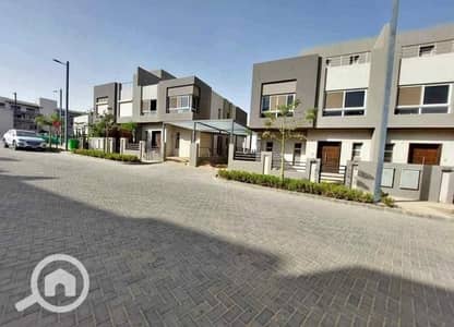 توين هاوس 3 غرف نوم للبيع في الشيخ زايد، الجيزة - WhatsApp Image 2025-12-17 at 12.25. 20 PM (1). jpeg توين هاوس 3 غرف نوم للبيع في الشيخ زايد، الجيزة - WhatsApp Image 2025-12-17 at 12.25. 20 PM (1). jpeg