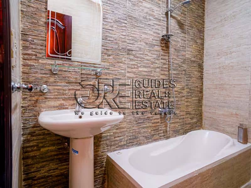 13 2761c5cd-9874-4368-ab8c-790f33d2abe9. jpg