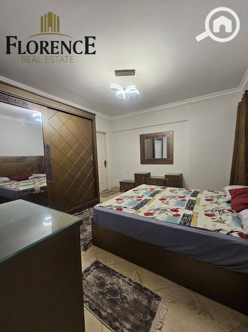 8 de78a001-bdde-42ba-9560-bc0ba41ce02c. jpg