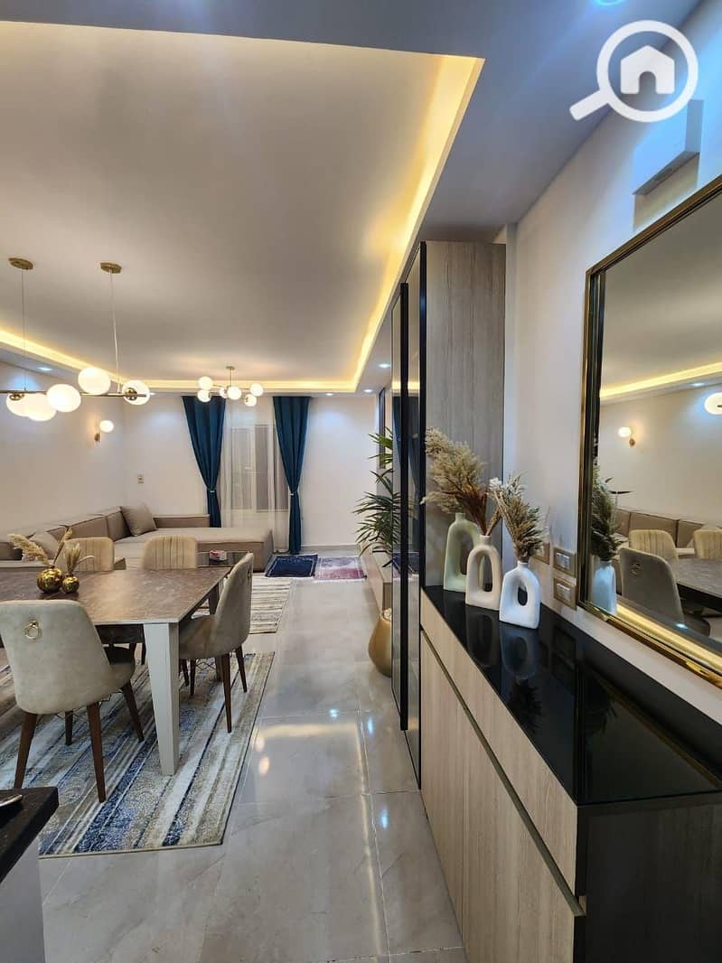 3 68022288-5640-4f83-9f64-be6903134a84. jpeg