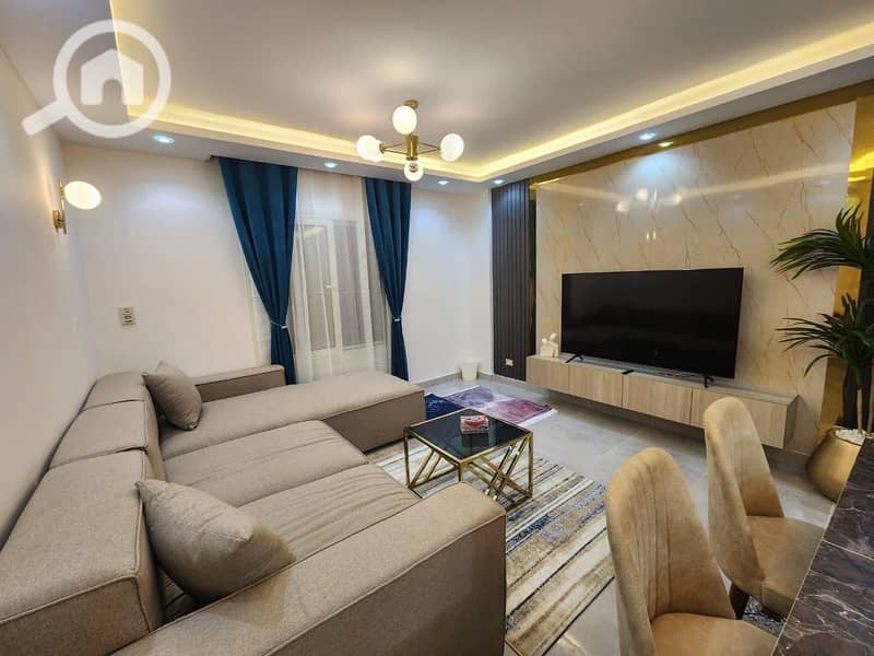 4 86b0f3ab-a7ff-41b5-b54d-13848ad484ae. jpeg