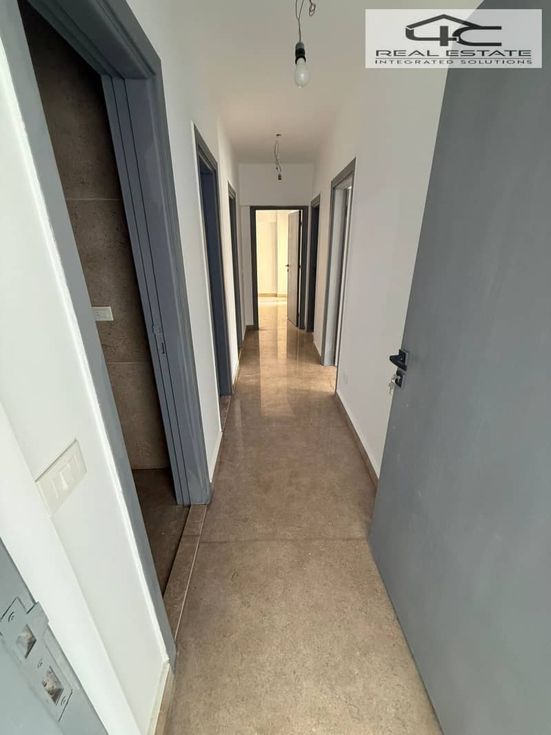 4 WhatsApp Image 2025-12-16 at 12.15. 04. jpeg