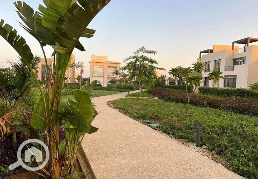 10 WhatsApp Image 2025-12-07 at 1.58. 35 PM (1). jpeg