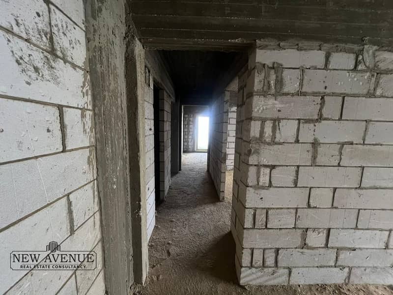 4 WhatsApp Image 2025-12-07 at 1.48. 15 PM (1). jpeg