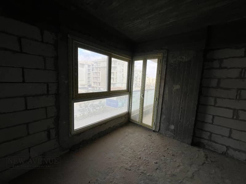 5 WhatsApp Image 2025-12-07 at 1.48. 15 PM (2). jpeg