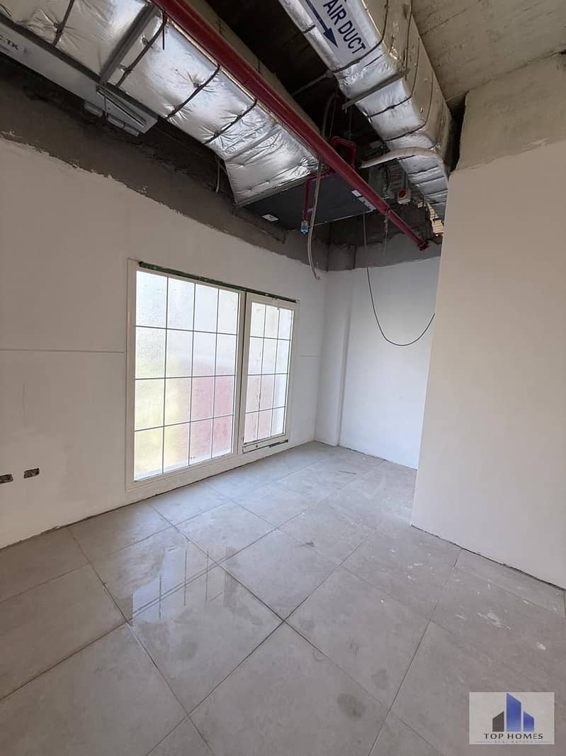 6 WhatsApp Image 2025-12-09 at 4.37. 59 PM. jpeg