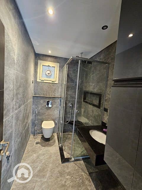 6 WhatsApp Image 2025-12-17 at 11.49. 36_7d83da73. jpg