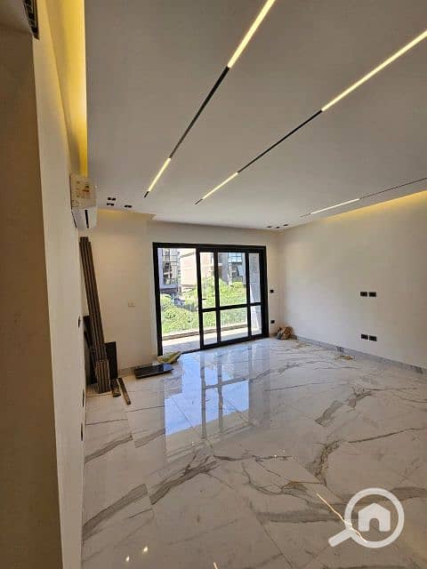 7 WhatsApp Image 2025-12-17 at 11.49. 38_124ed68b. jpg