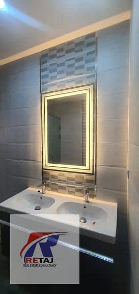 7 WhatsApp Image 2025-12-16 at 21.55. 54. jpeg