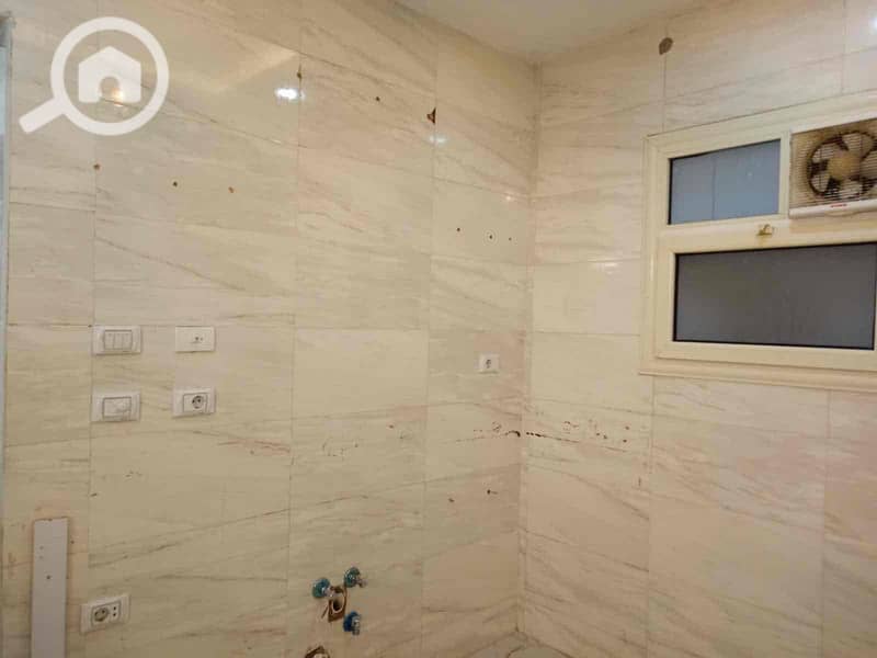 14 c8bea2db-3b3d-44c8-a96a-d53fc43278ab. jpg