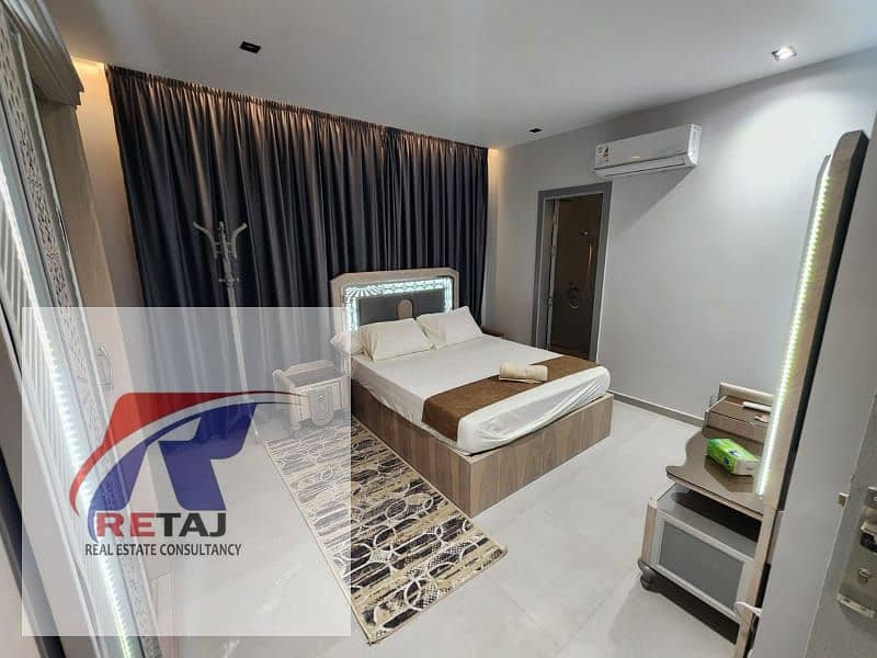 8 WhatsApp Image 2025-12-16 at 22.26. 48 (2). jpeg