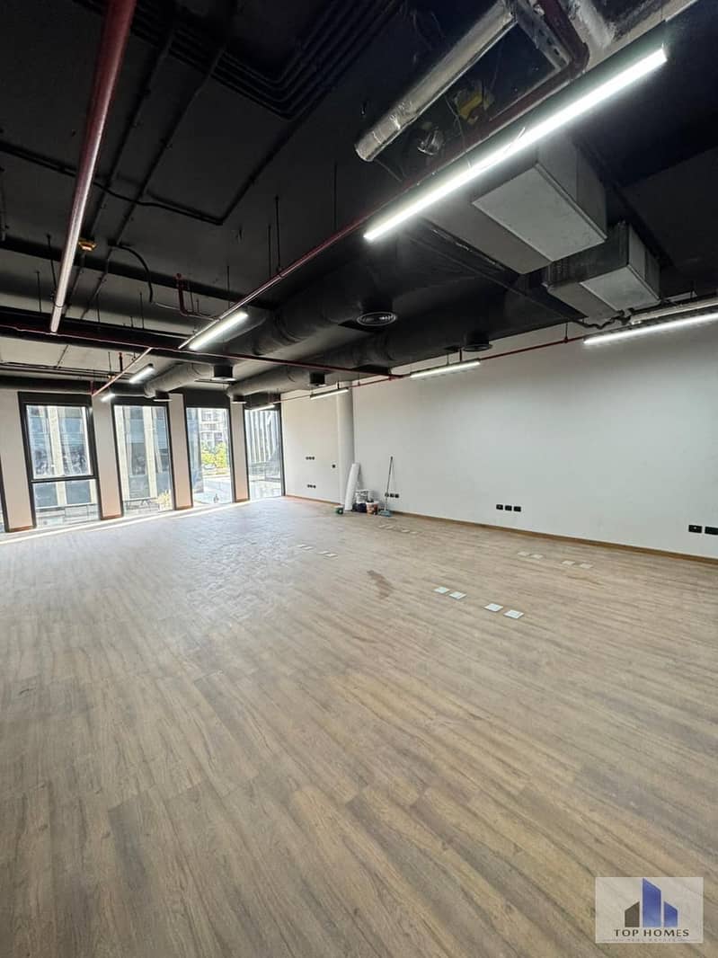 5 WhatsApp Image 2025-12-15 at 2.54. 12 PM (2). jpeg