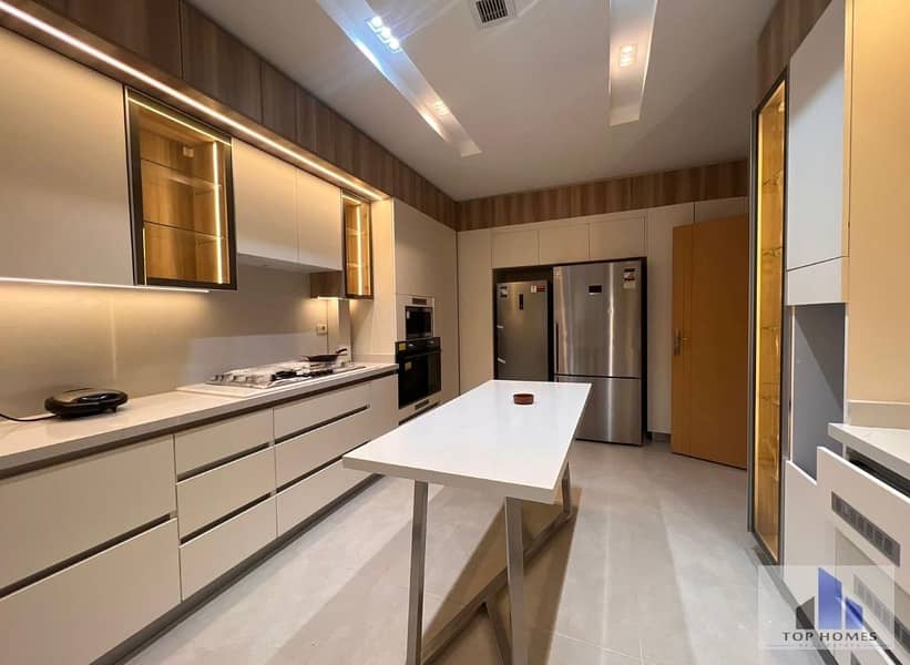 22 WhatsApp Image 2025-12-10 at 10.06. 04 PM (3). jpeg