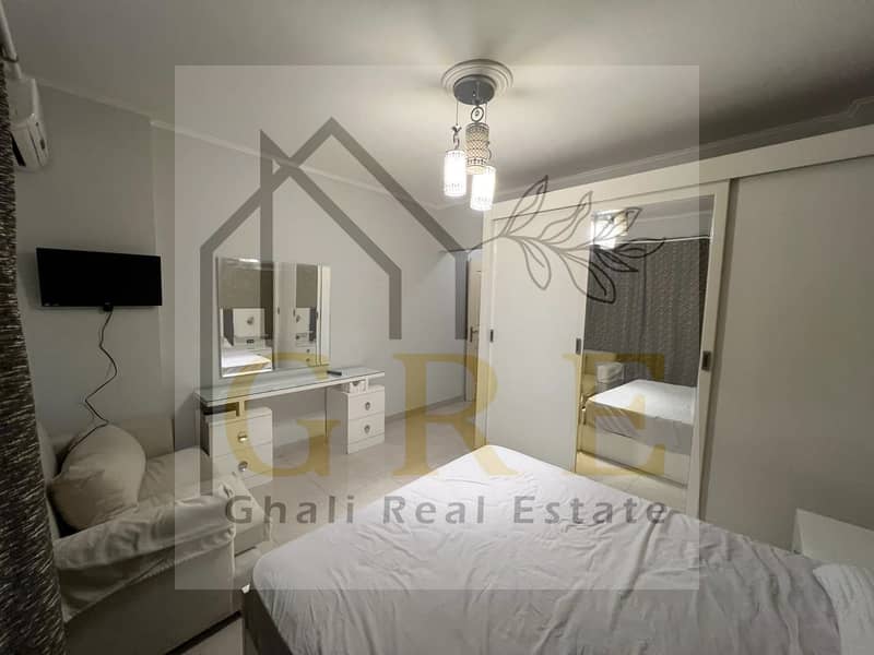 9 e2be63bd-57b6-4abd-99a4-b315366d405c. jpg