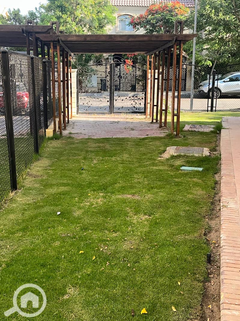 17 f5985811-2520-4475-86e2-b5acfec2a78d. jpeg