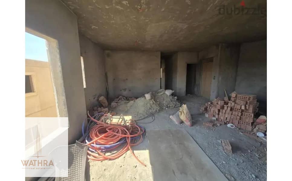 9 158687157-800x600. jpg