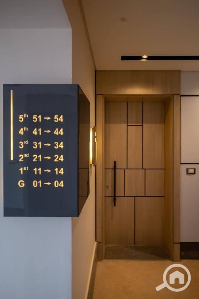 10 6b50b469-93f5-4513-b820-b2b2b90dc748. jpg