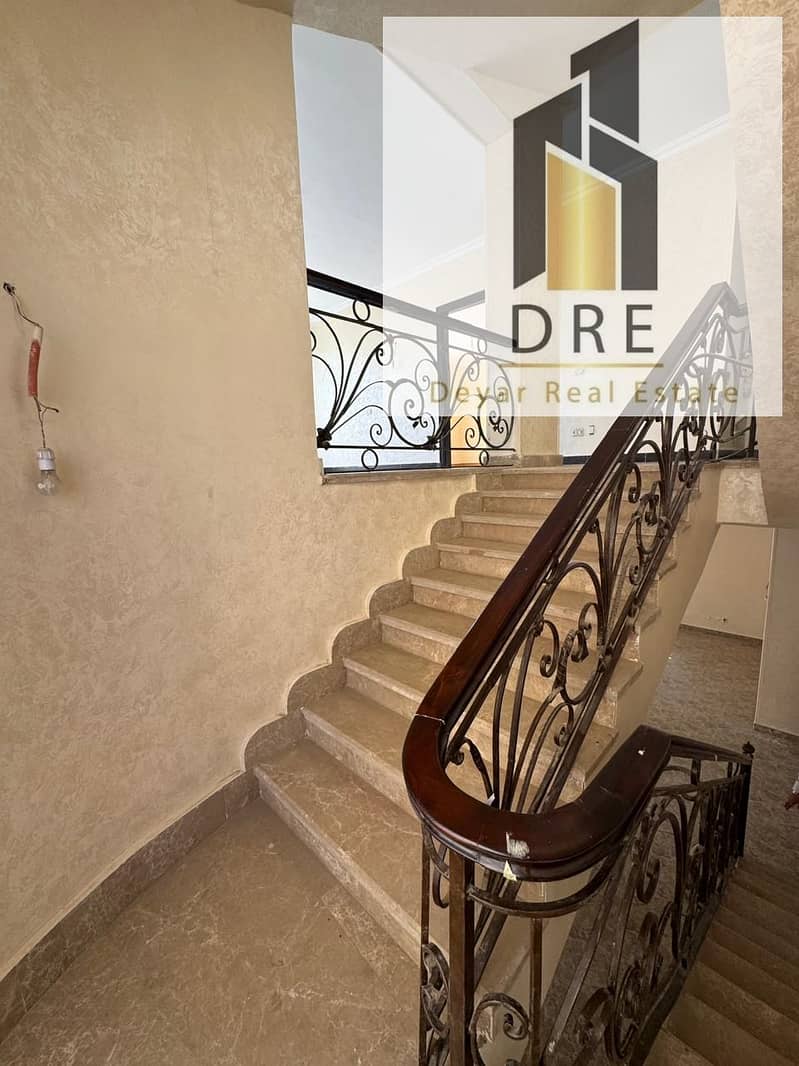 22 bfc9b7c8-8950-4ad7-9426-4c0227eb70e0. jpg