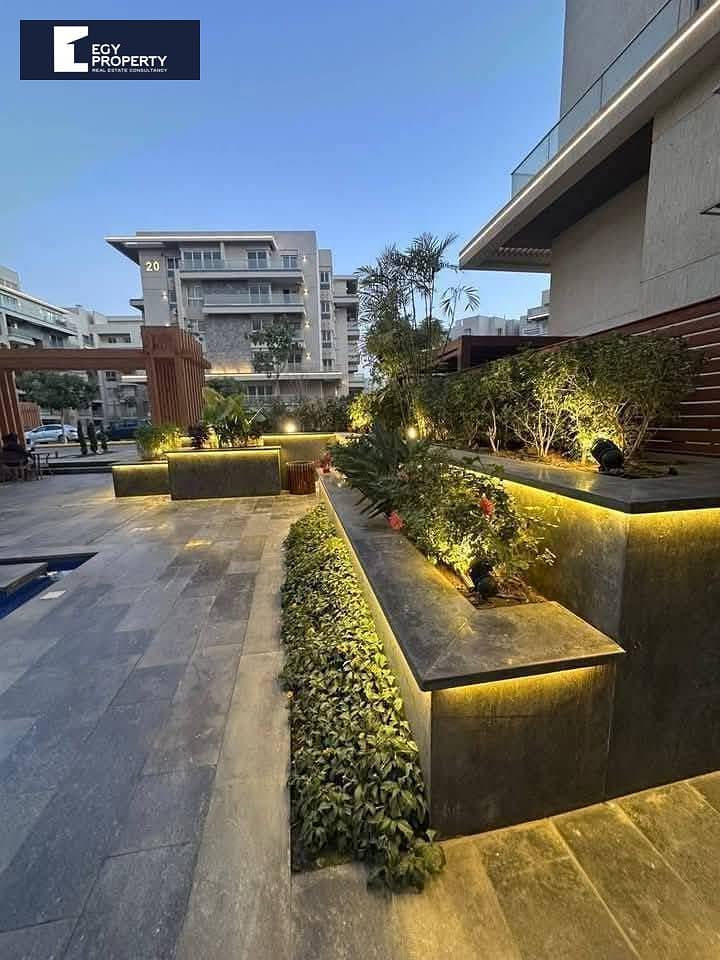 7 597924492_10235202427415878_8182138755995566753_n. jpg