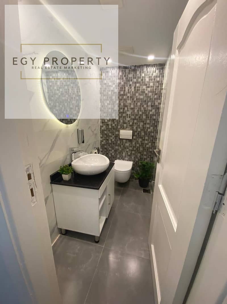 7 WhatsApp Image 2025-12-17 at 12.57. 09 PM. jpeg