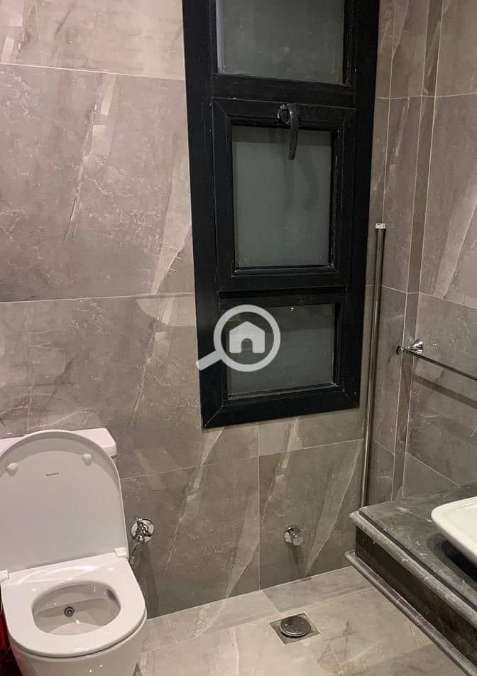 10 WhatsApp Image 2025-01-22 at 12.01. 15_0bcd92ae. jpg