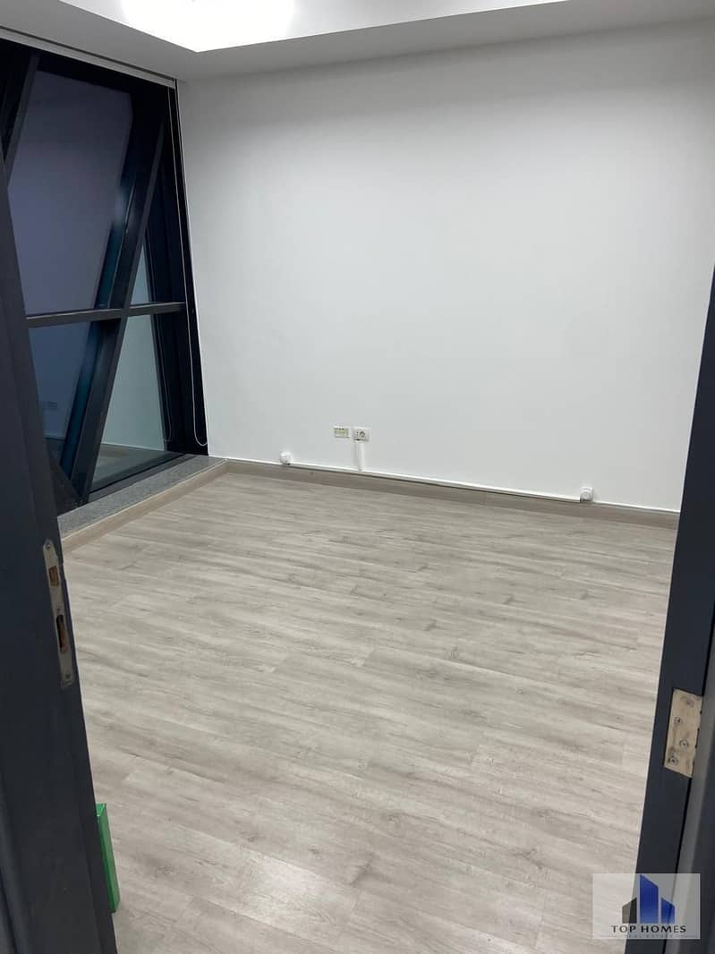 10 WhatsApp Image 2025-12-15 at 3.06. 57 PM (1). jpeg