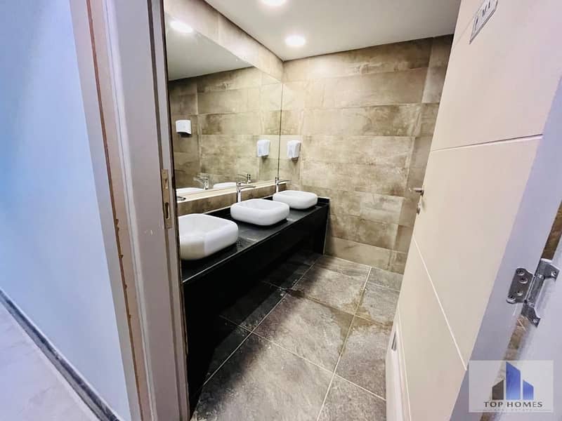 7 WhatsApp Image 2025-12-01 at 1.12. 35 PM. jpeg