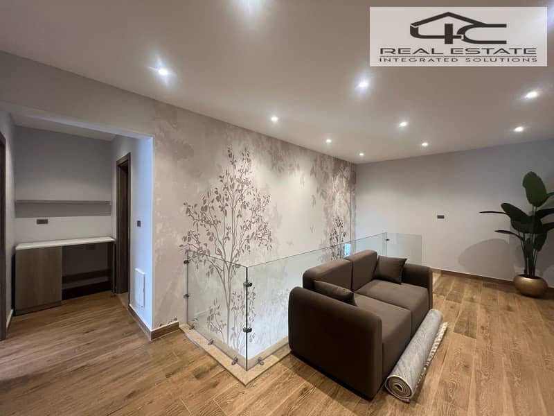 12 WhatsApp Image 2025-12-15 at 13.23. 54. jpeg