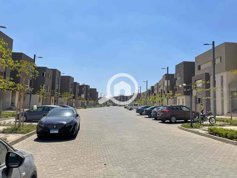 8 9c99549b-5064-4223-a053-c1f0e7c198dc. jpg