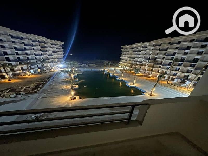 10 a9ac91e7-3f69-496a-aa3d-5704b4f213fd. jpeg