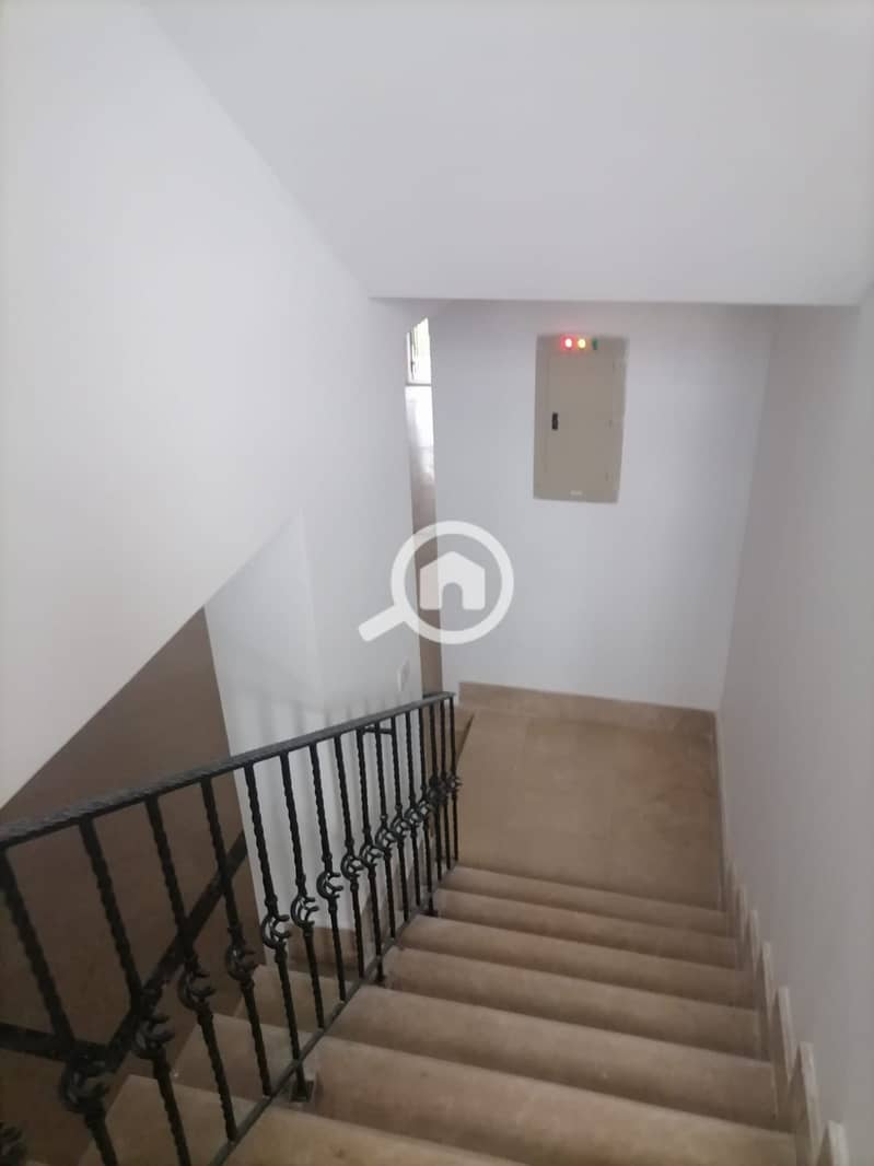 16 WhatsApp Image 2021-12-29 at 9.41. 21 PM. jpeg