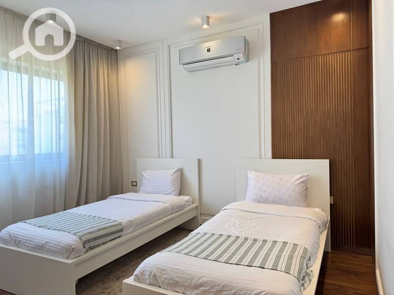 10 WhatsApp Image 2024-09-24 at 4.18. 43 AM (1). jpeg