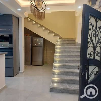 دوبلكس 5 غرف نوم للبيع في الشيخ زايد، الجيزة - a2d5df91-48ef-43c9-9542-60786852129f. jpg