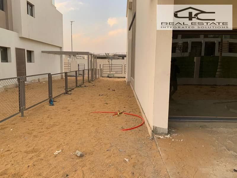 7 IMG-20251209-WA1002. jpg