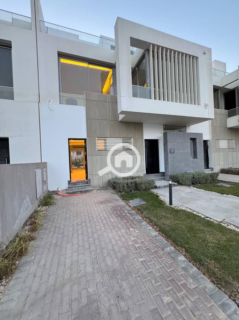 2 WhatsApp Image 2025-12-07 at 4.27. 08 PM (1). jpeg