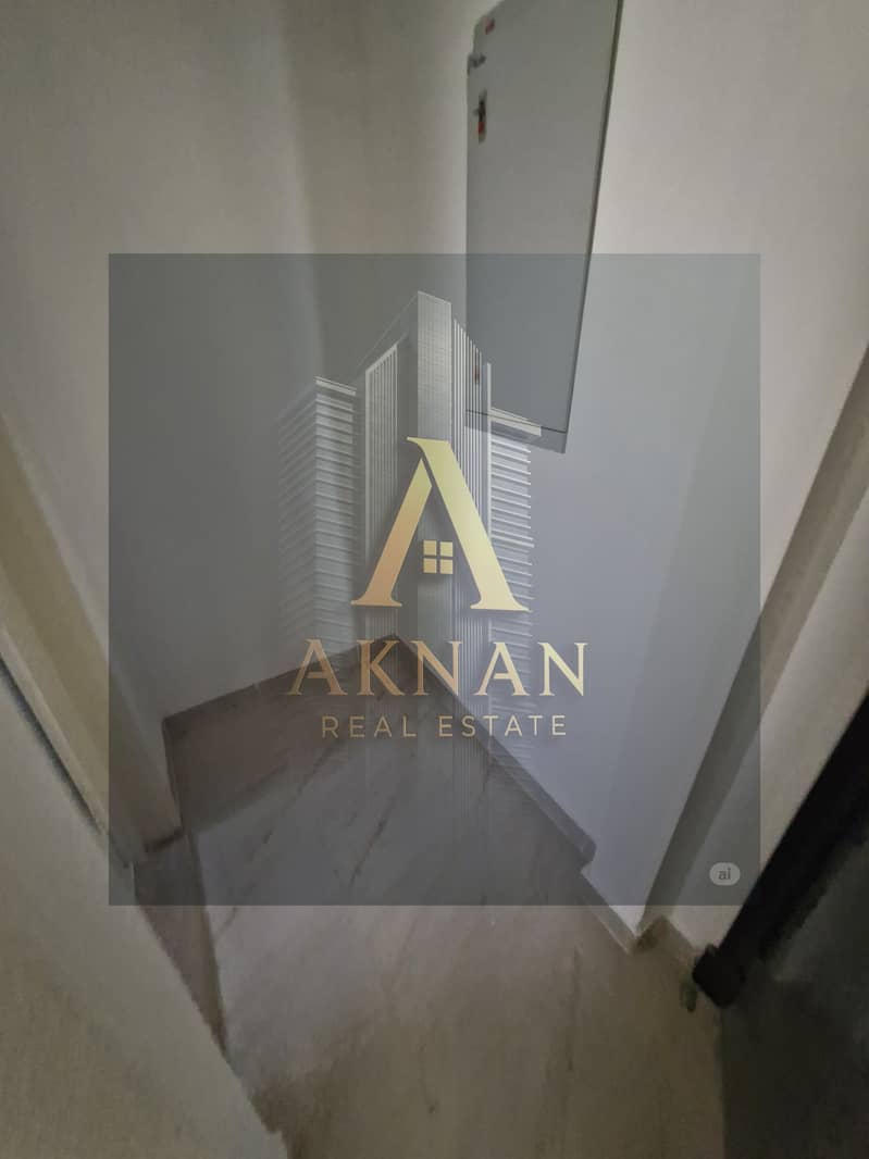 4 WhatsApp Image 2025-12-02 at 10.42. 03 (2). jpeg