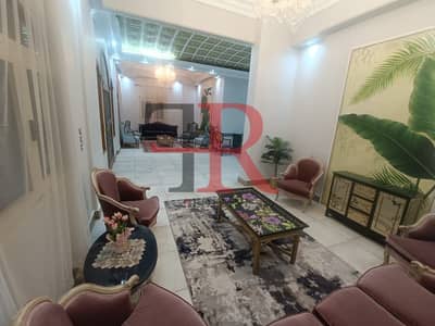 6 Bedroom Villa for Rent in New Cairo, Cairo - WhatsApp Image 2025-12-16 at 6.16. 46 PM (1). jpeg 6 Bedroom Villa for Rent in New Cairo, Cairo - WhatsApp Image 2025-12-16 at 6.16. 46 PM (1). jpeg